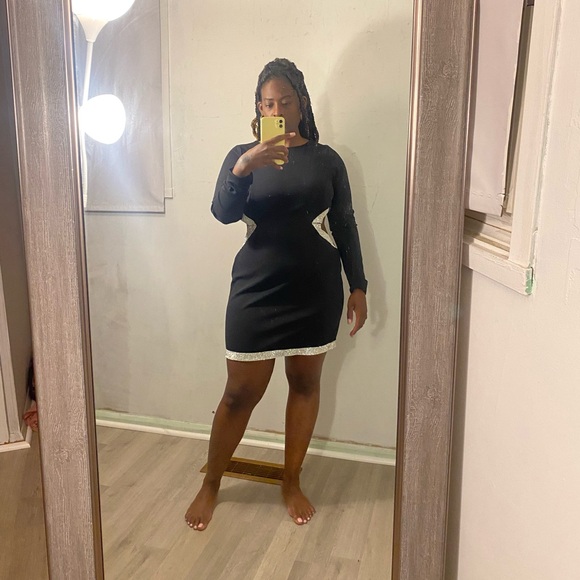 Black Dress Silver trim - Picture 2 of 6